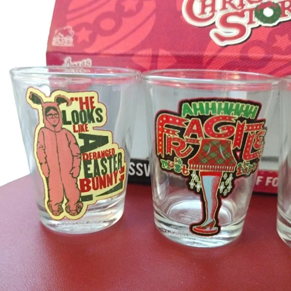 A Christmas Story Printed 1.5oz Glassware Shot Glasses Set Of 4 NWT